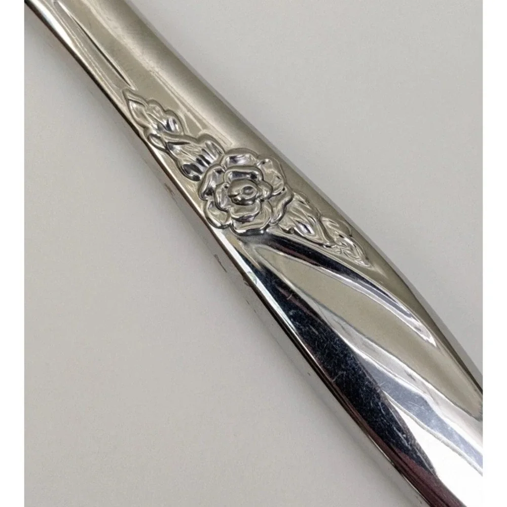 Oneida La Rose Stainless Premier Silverware‎ 6 Dinner Knives Flatware